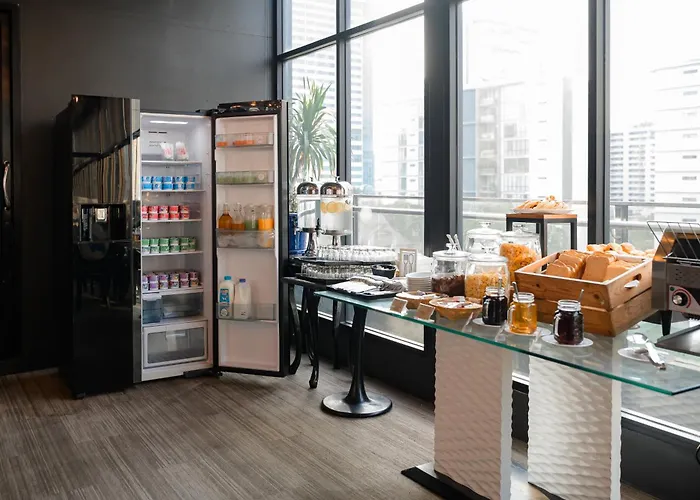 Clover Asoke - Sha Extra Hotel