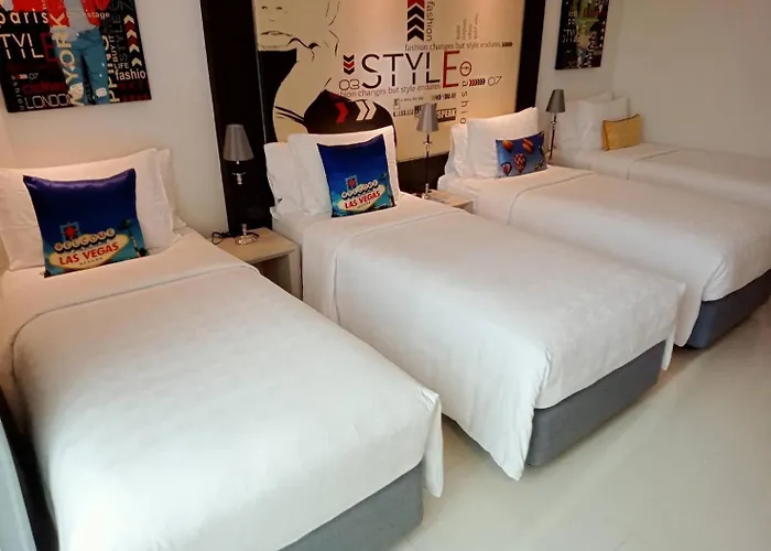 Hotel Clover Asoke - Sha Extra