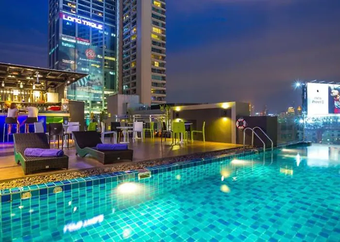Hotel Clover Asoke - Sha Extra Bangkok
