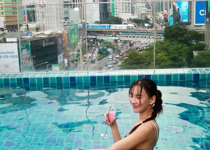 Hotel Clover Asoke - Sha Extra Bangkok